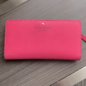 kate spade New York bifold wallet